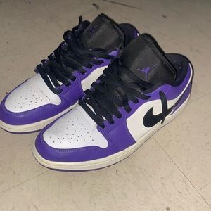 Jordan 1 lows “ court purple white “